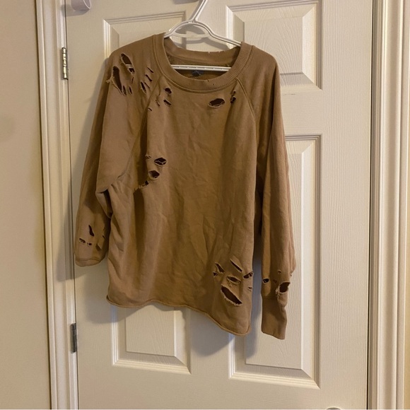 Assorted tops - Picture 6 of 15